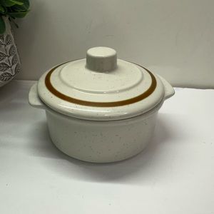 Old Brook Collectible Stoneware Japan Individual Casserole With Lid